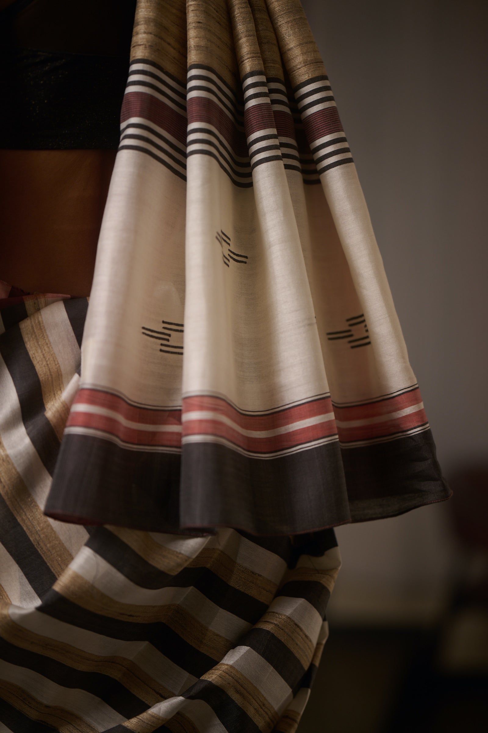 Reinventing Tradition: Modern Ways to Drape and Style a Saree