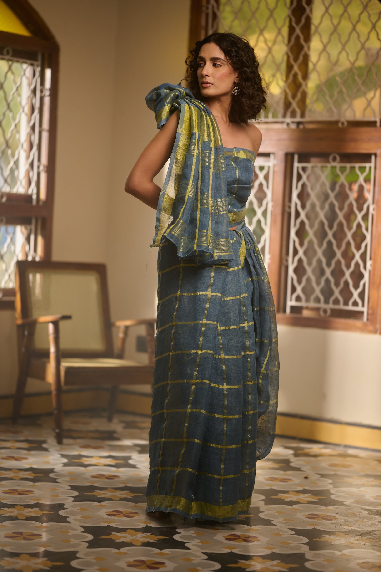 Linen zari checks blue saree